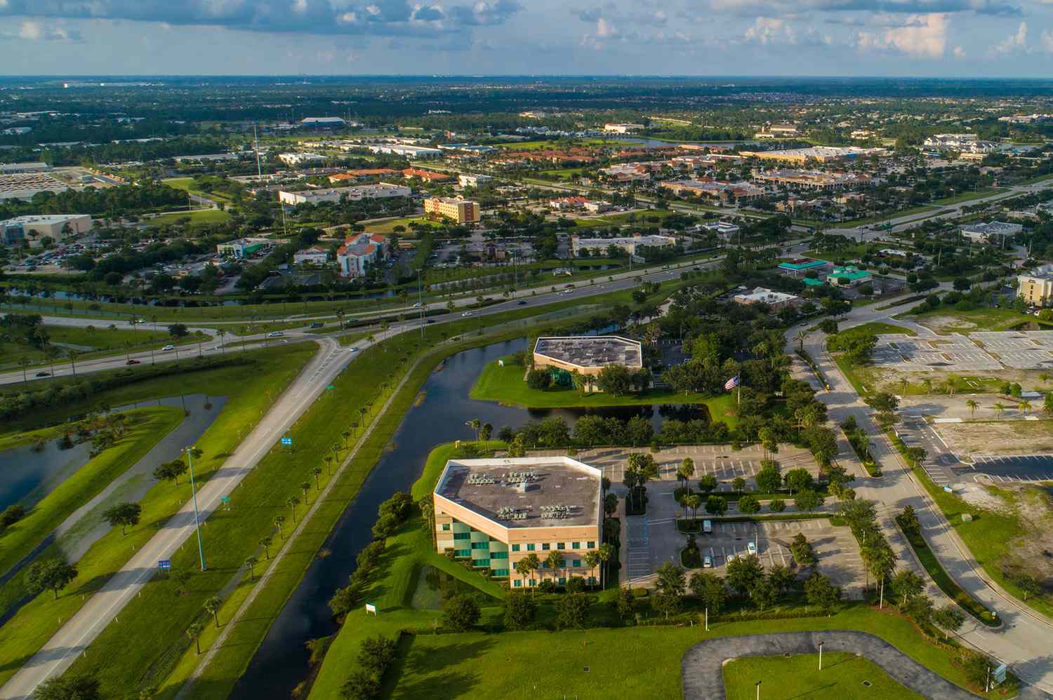 The Hottest Zip Codes in America Right Now, According to New Migration Data