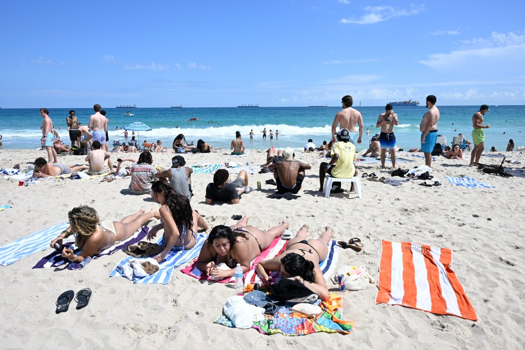 Warm, dry weather expected in South Florida after cold front