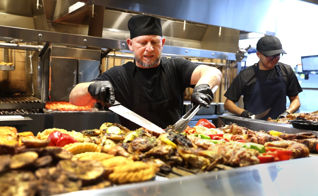 The Knife, all-you-can-eat-steakhouse, carves new spot in Coral Springs