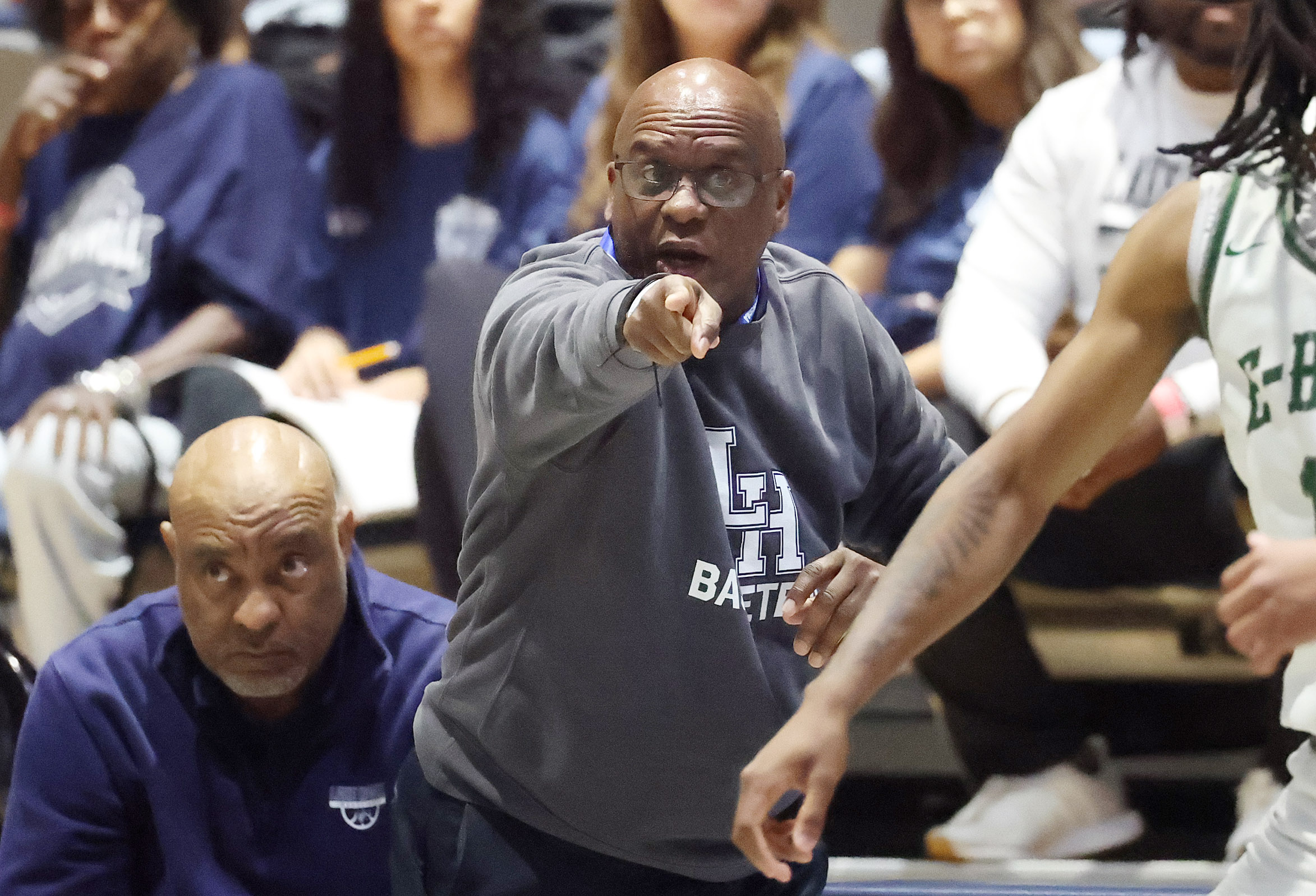 Lake Howell coach Mike Sutton coaches during the Lake Howell...