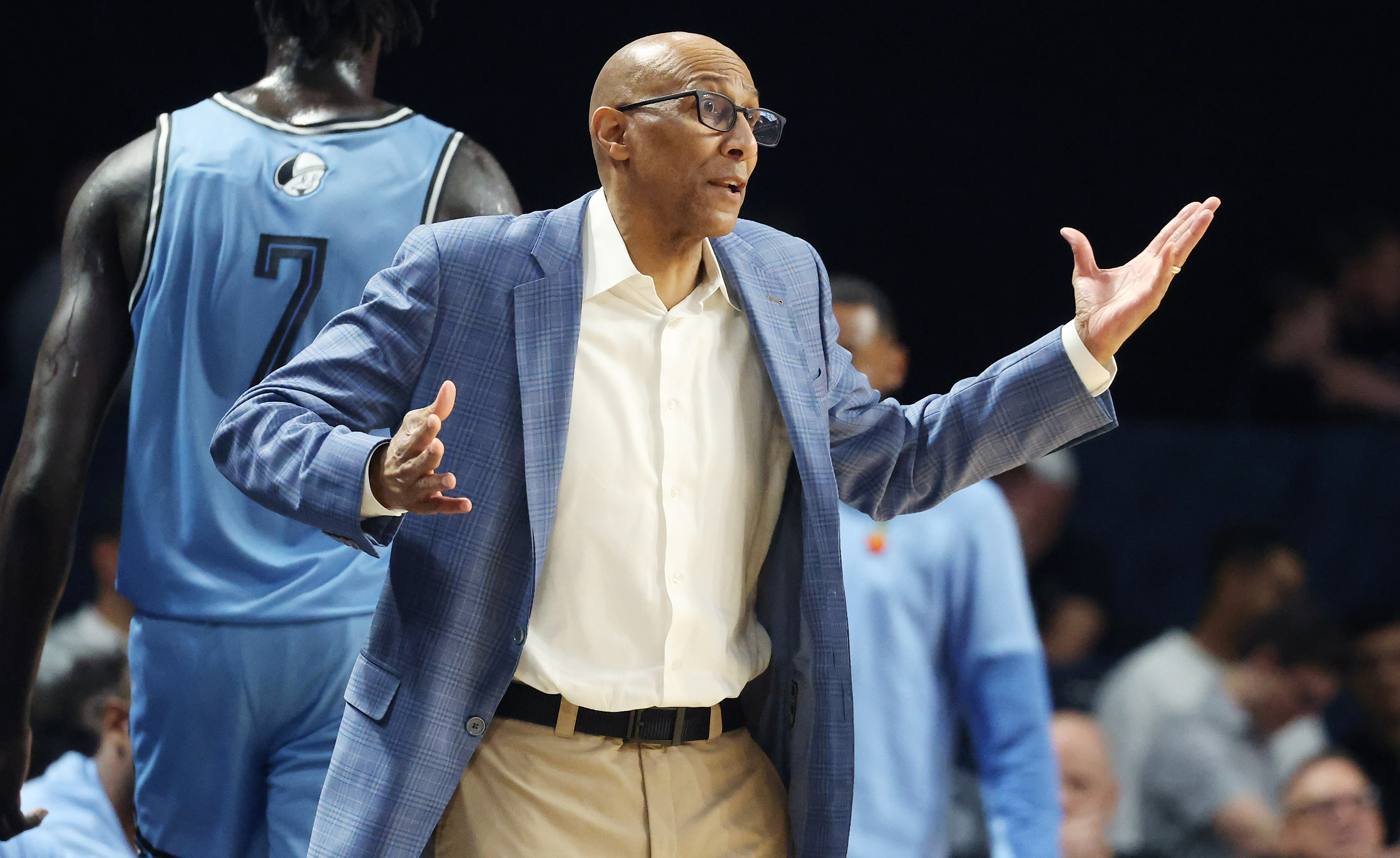 UCF coach Johnny Dawkins shrugs during the Oklahoma State at...
