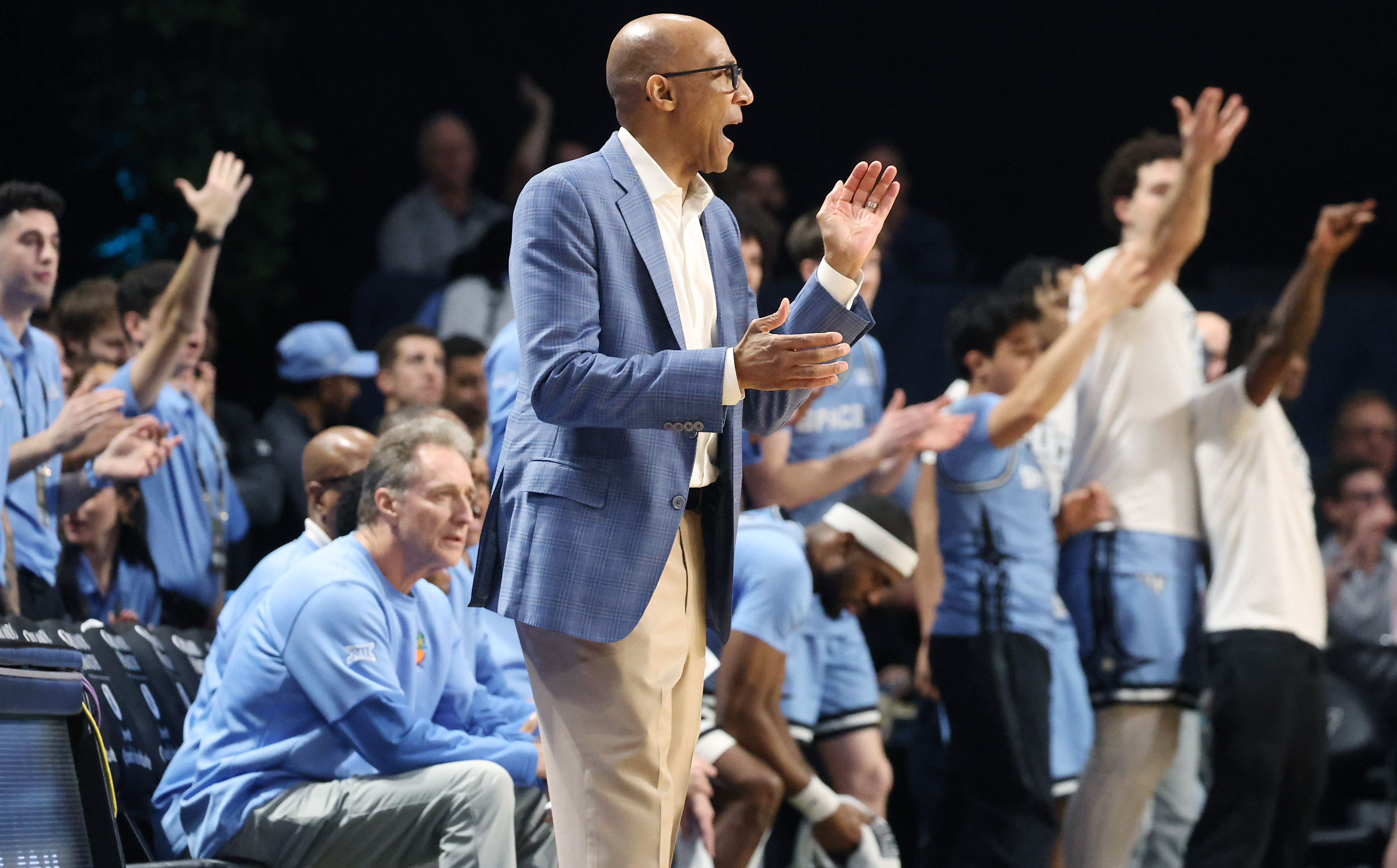UCF head coach Johnny Dawkins applauds during the Oklahoma State...