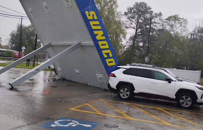 Gas station awning toppled during thunderstorms in Nassau County