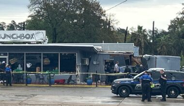 Two injured after vehicle crashes into restaurant Monday afternoon, Tallahassee Police say