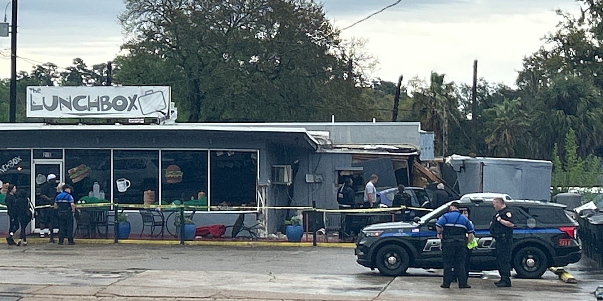 Two injured after vehicle crashes into restaurant Monday afternoon, Tallahassee Police say
