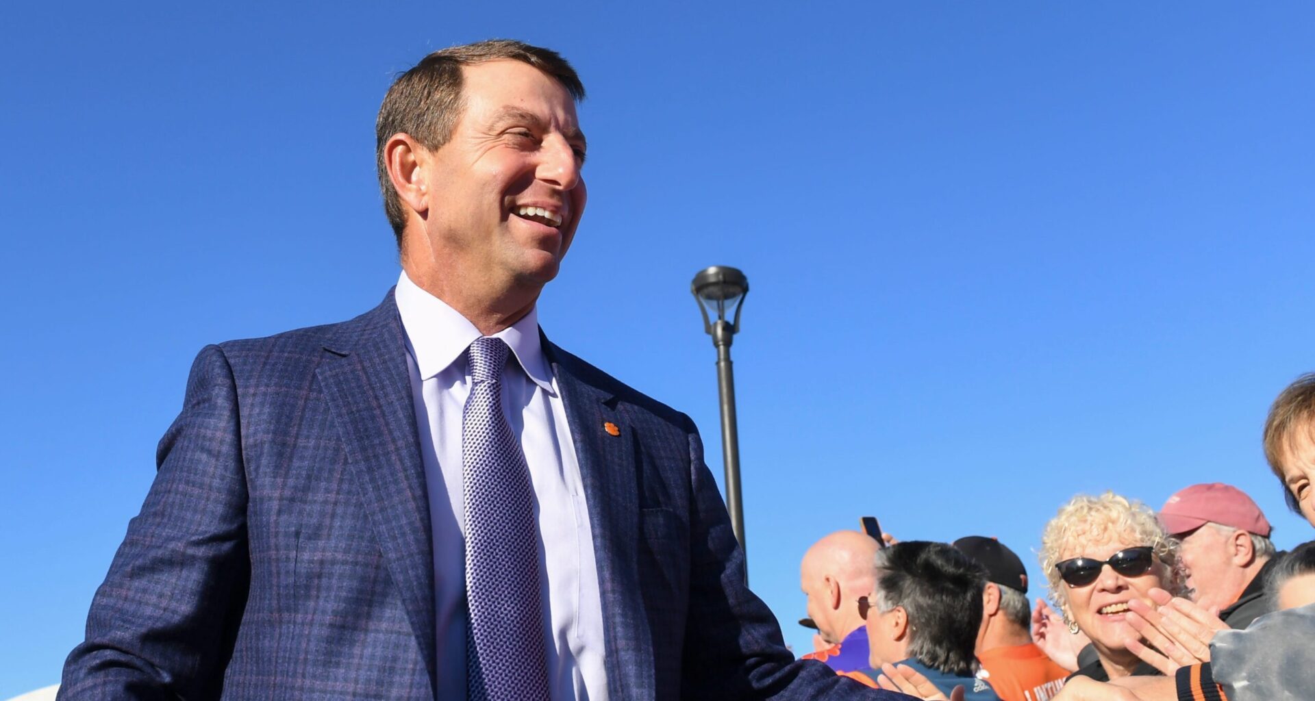 Dabo Swinney tells Florida fan 'Go Gators' at NCAA Tournament in Tampa