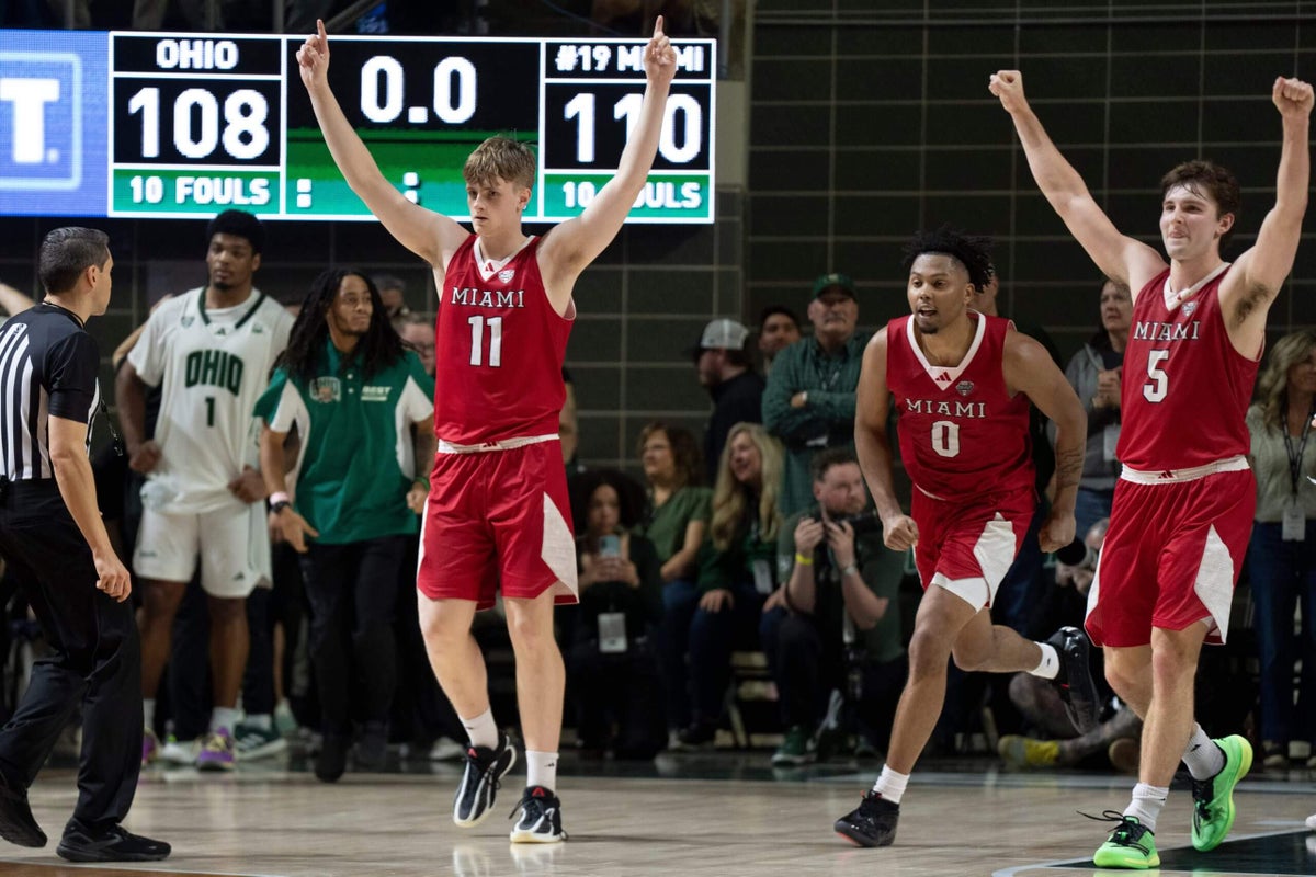 Can Miami (Ohio) go unbeaten? Here’s a look at recent teams who came close