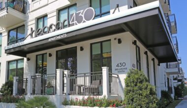 Entrance of Beacon 430 apartments in downtown St. Petersburg