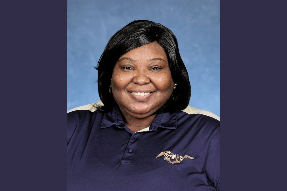 La Sana Groome serves as an adviser at Wekiva High School.