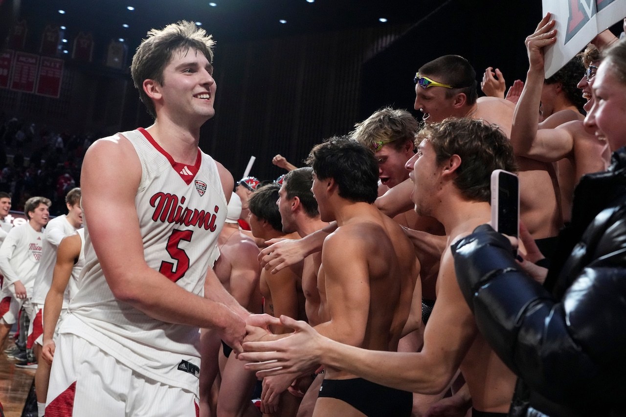 Miami Ohio UMass Basketball