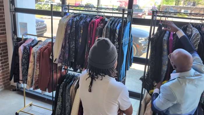 Jacksonville fashion designer, community group team up for free prom wear giveaway