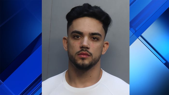 Man accused of stealing iPhones from Doral warehouse he was employed at