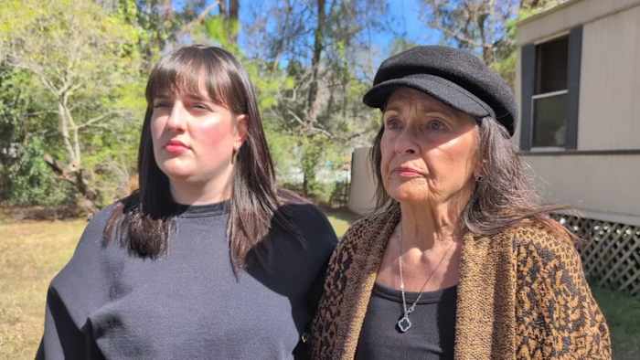 A Middleburg grandmother lost her home and dog in a fire. Her granddaughter is helping her raise money