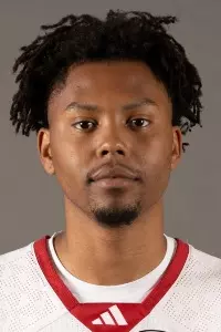 D2526 Mens Baskeball media day team HS posed