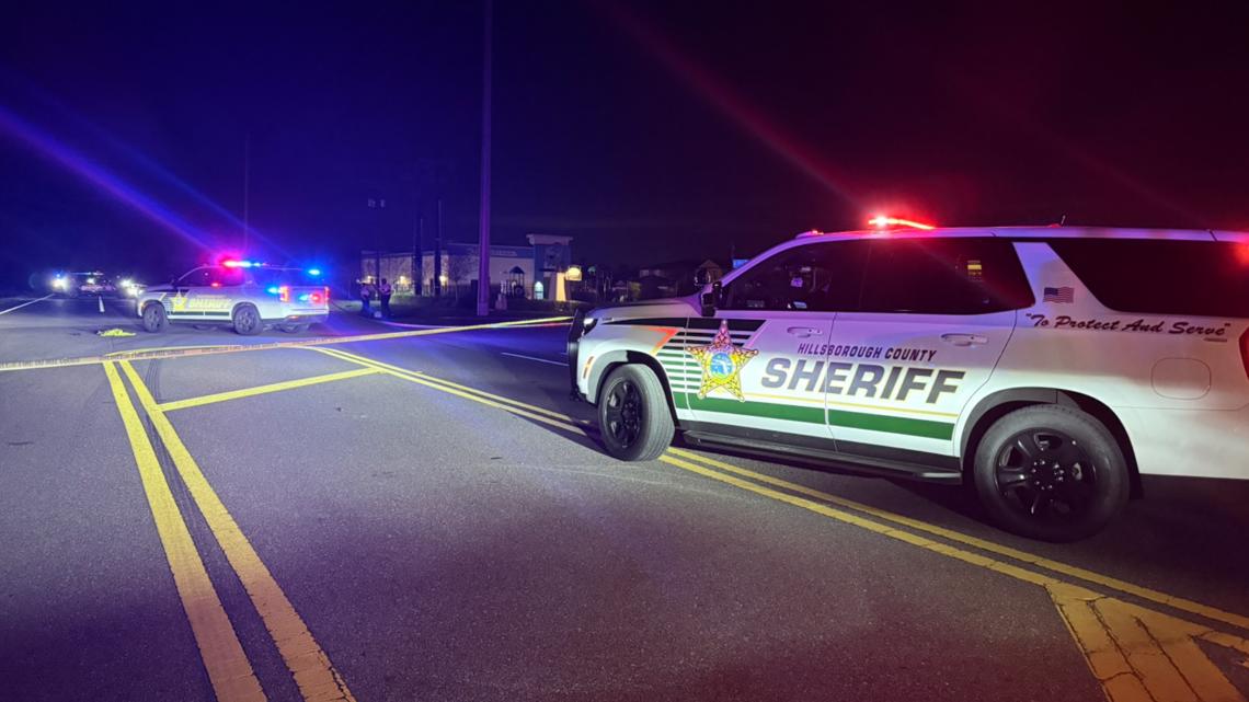 Man dead after Hillsborough County deputies find 2 shot inside vehicle