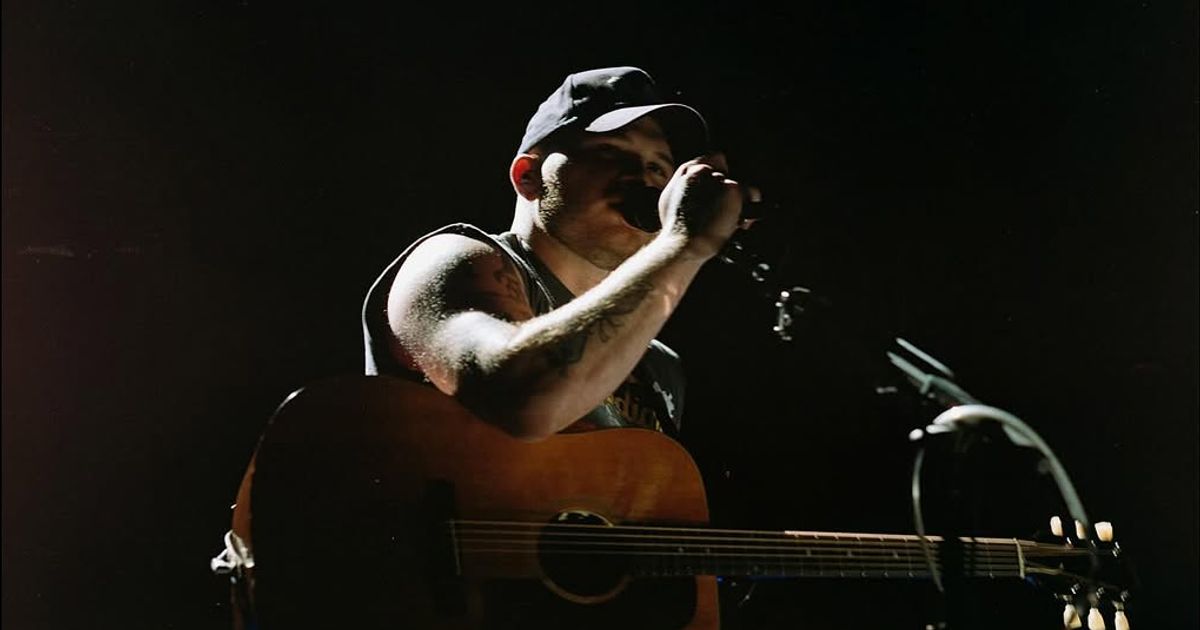 WATCH: Zach Bryan Brings Out Baker Mayfield for ‘Revival’ in Tampa, Florida