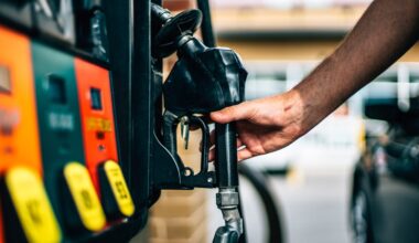 Best gas prices near me: How to find the cheapest gas across Tampa Bay