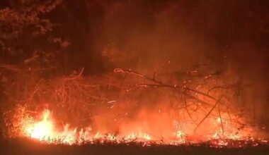 Lee County leaders consider extending burn ban