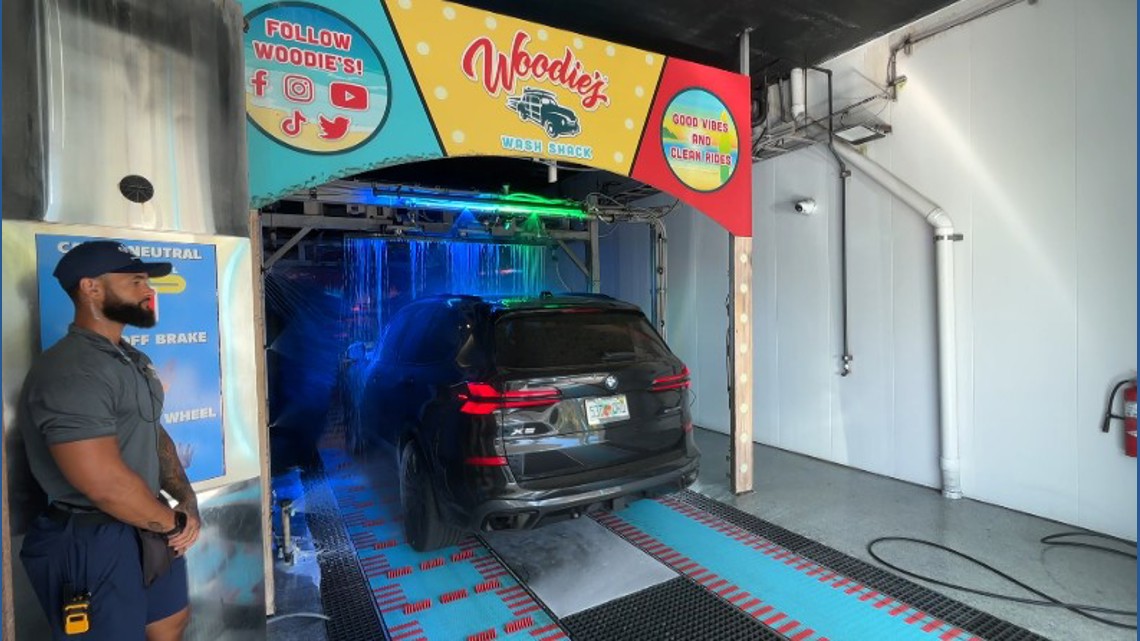 Rain, pollen and water restrictions send Tampa Bay drivers to commercial car washes