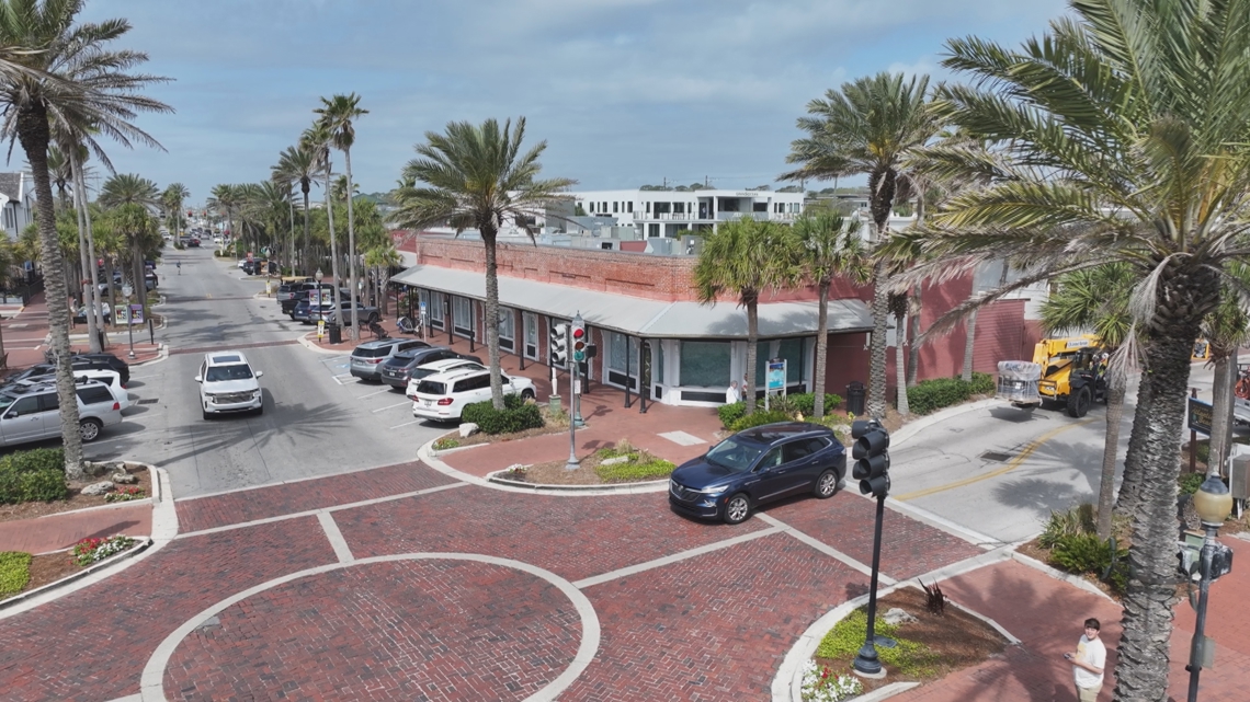 New restaurant planned for old Ragtime building in Beaches Town Center