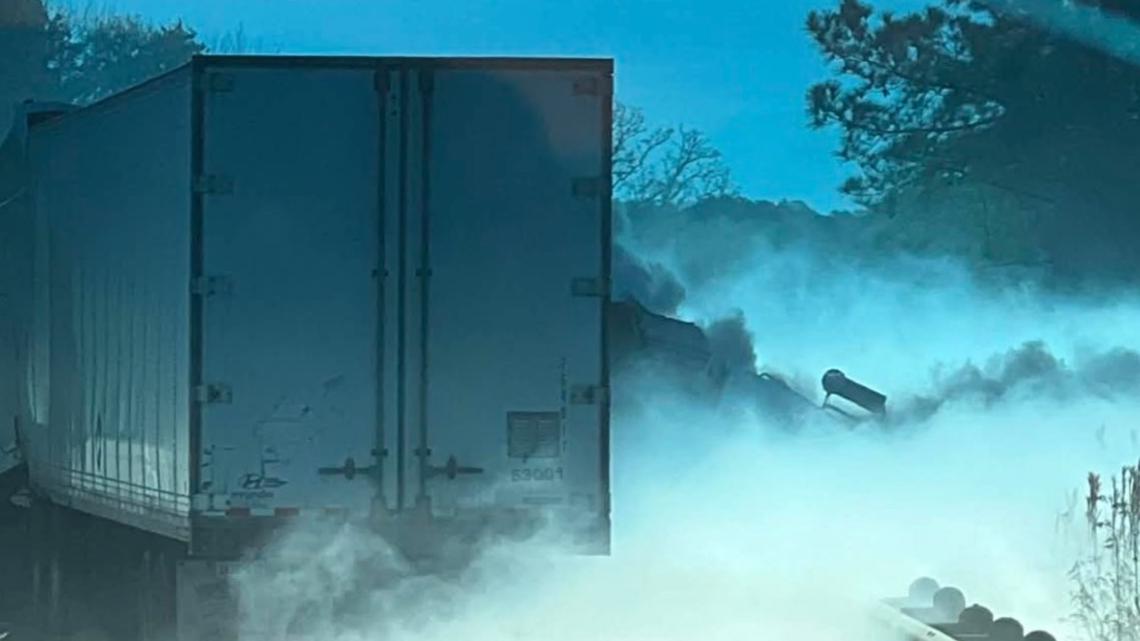 1 dead in Toll 49 crash involving two 18-wheelers near Old Jacksonville Highway