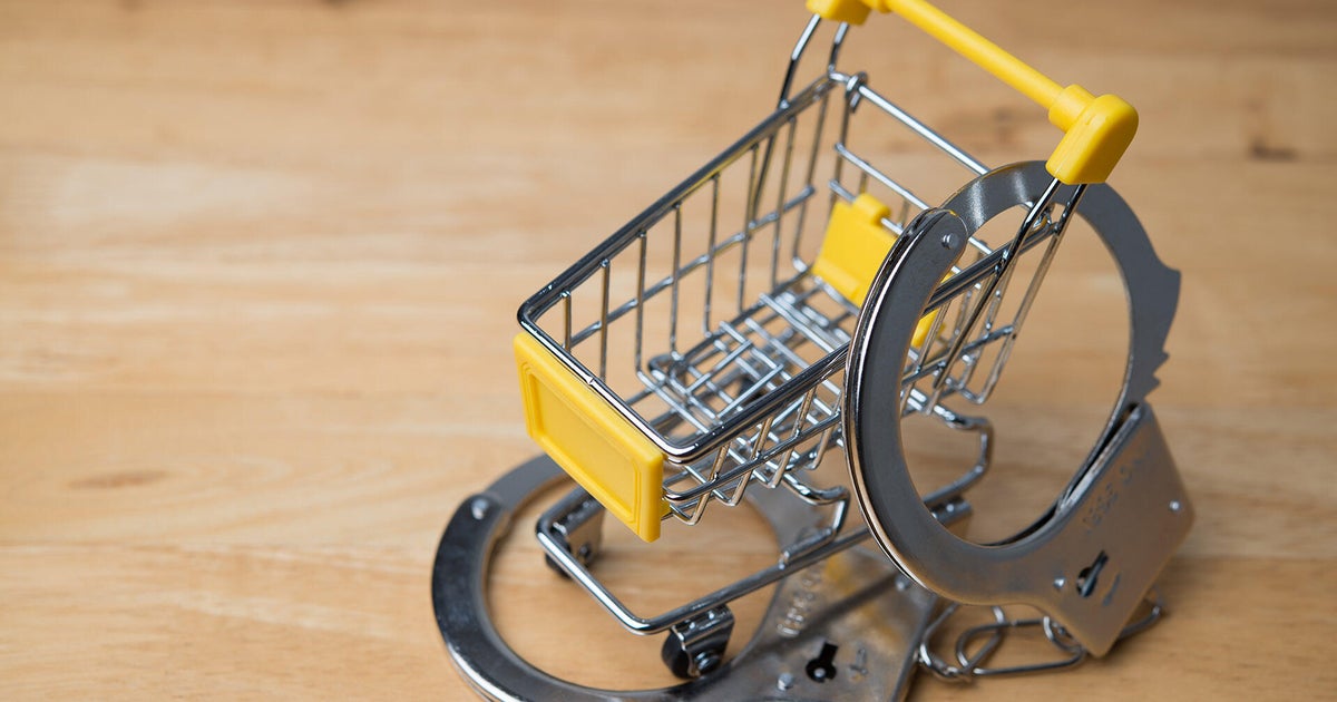 Florida authorities arrest 7 people in major retail theft ring, recovering over $900,000 in stolen goods