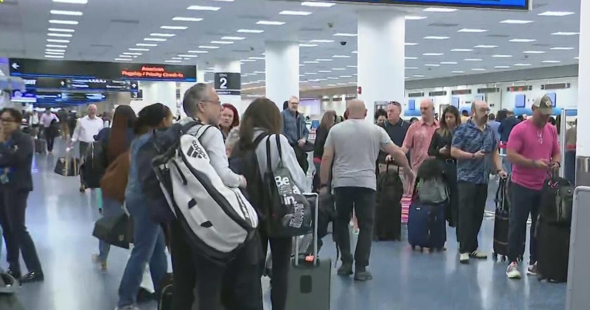 ICE agents spotted at MIA as long lines snake through airport amid partial government shutdown