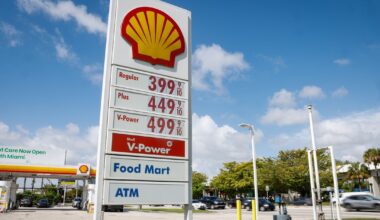 South Florida customers say they are stunned by soaring prices at the gas pump
