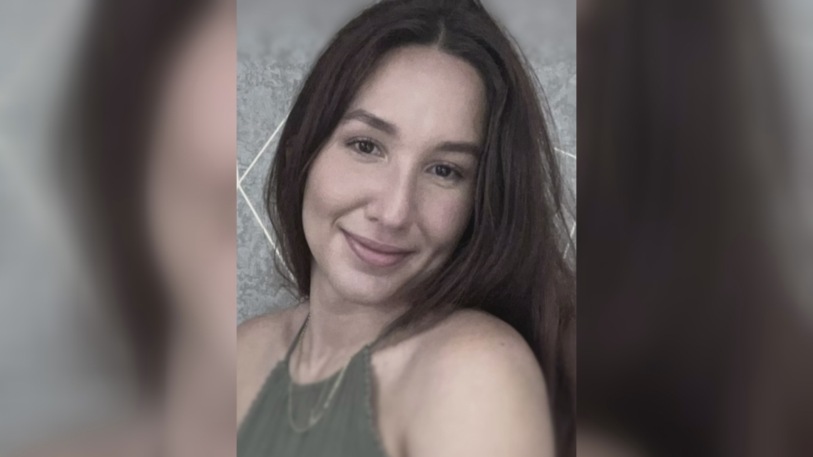 Family rallies in Jacksonville for Gabriela Lozano Sousa's release from ICE detention