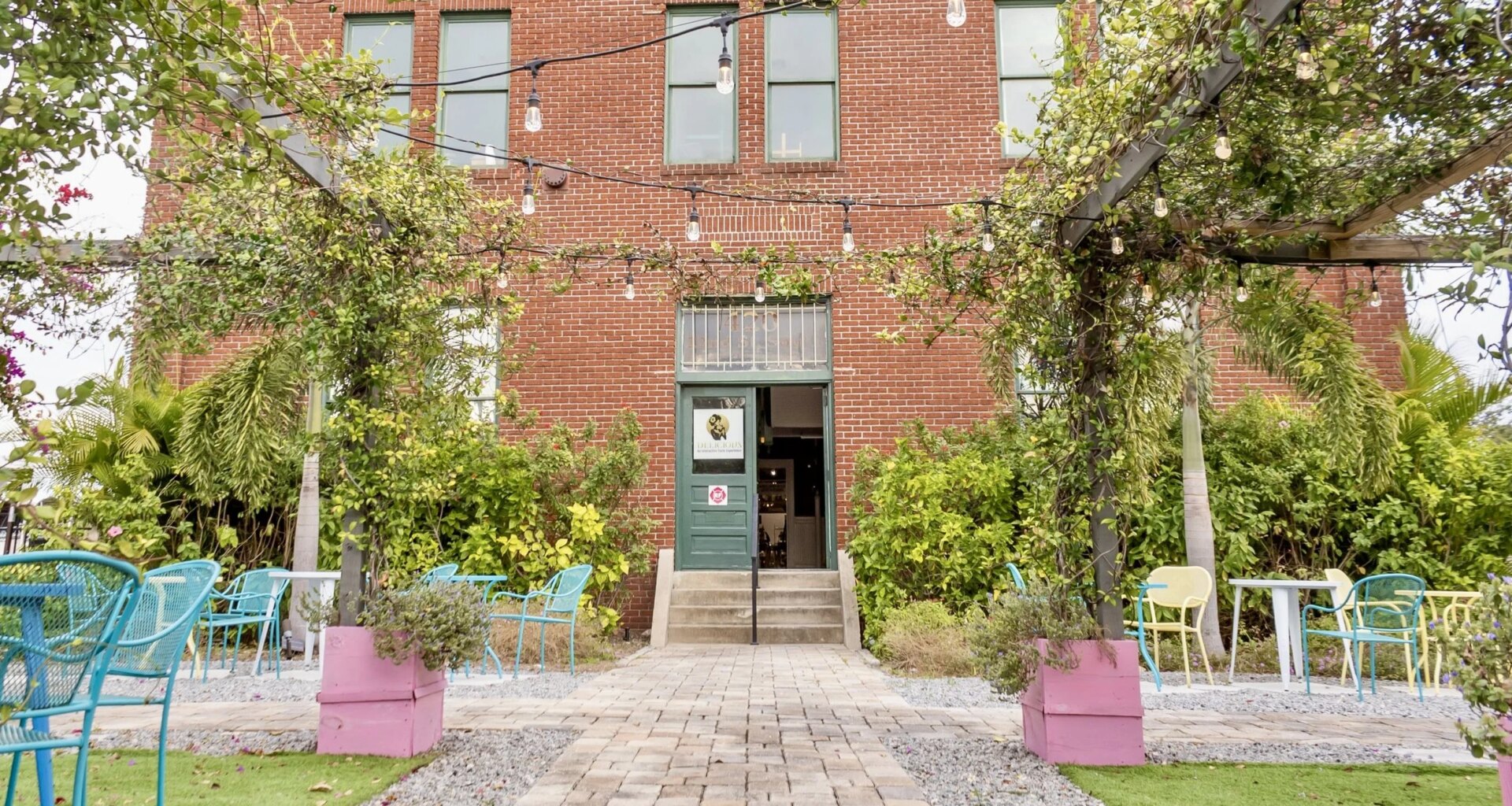 New wine bar, Delicious, opens at the Morean Center for Clay in the Warehouse Arts District