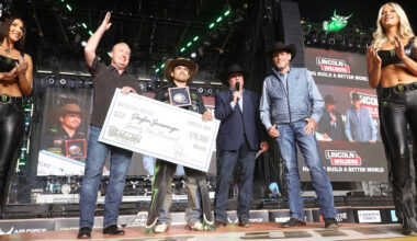 Back to the roots: Tallahassee Major shakes up PBR title race as Crimber takes world No. 1