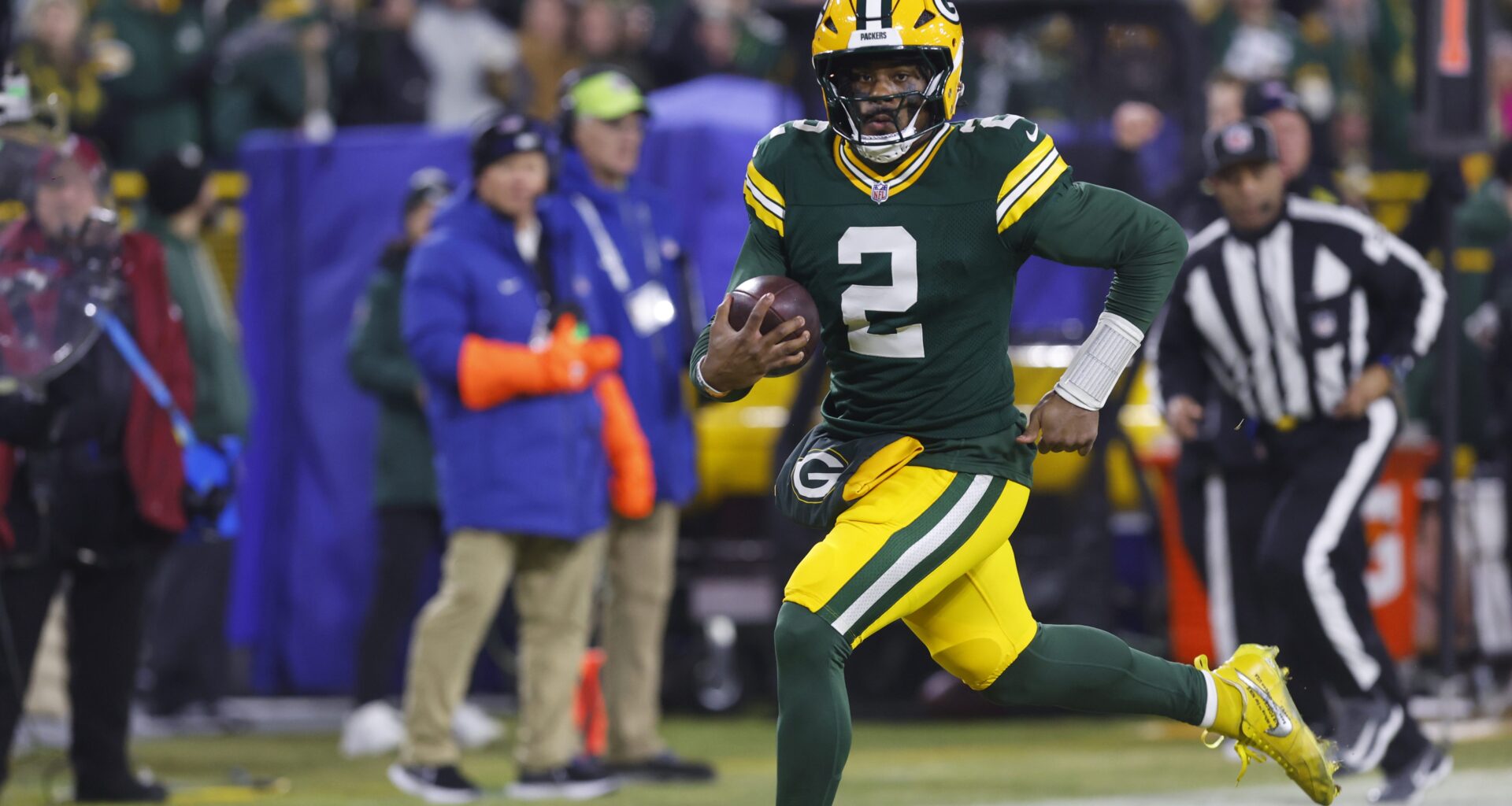 Malik Willis runs for a touchdown