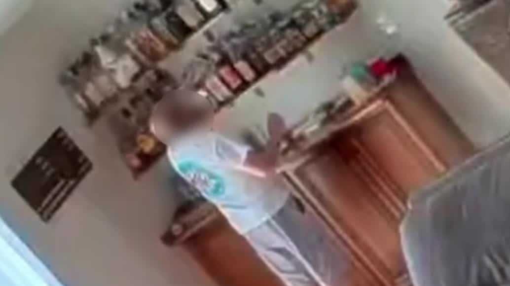 Man caught on camera drinking homeowner's alcohol during Florida house tour
