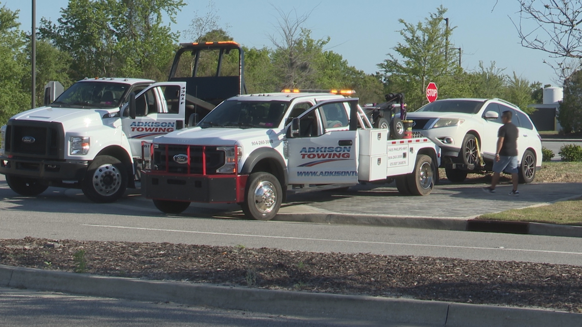 Massive opening weekend crowd at The Block Jax leads to towing headaches