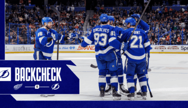 The Backcheck: Bolts offense finds pace to beat Detroit Thursday