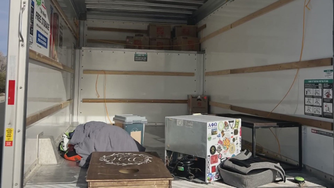 U-Haul theft destroys decades of memories for Jacksonville-bound couple: 'It meant the world to us'