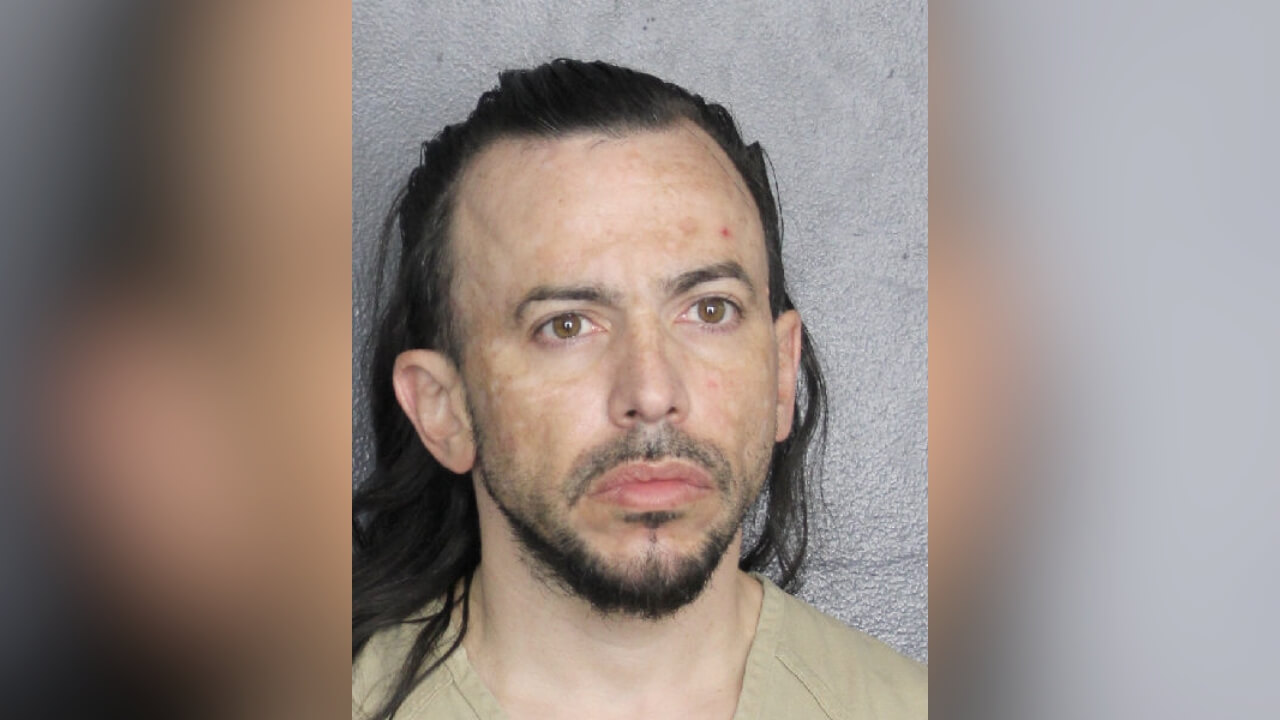 Miguel Hernandez booking photo