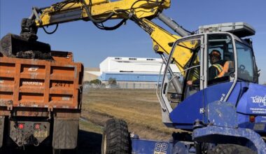 Clearing Tampa's Ditches Ahead of Storm Season