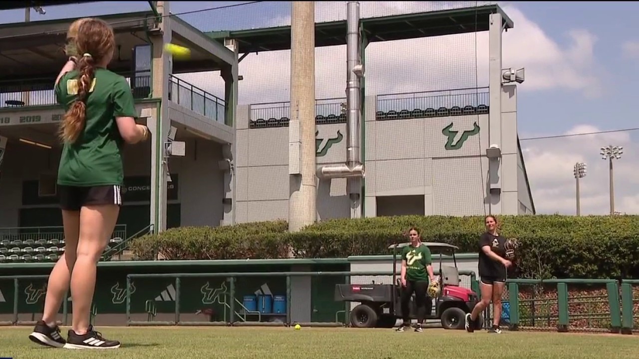Wilkes sisters make USF softball history by all playing in game together