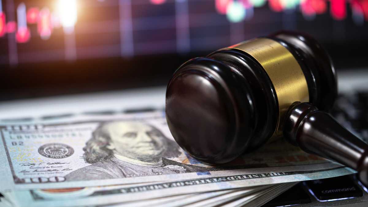 Paralyzed man awarded $644M after Winter Park bar fall