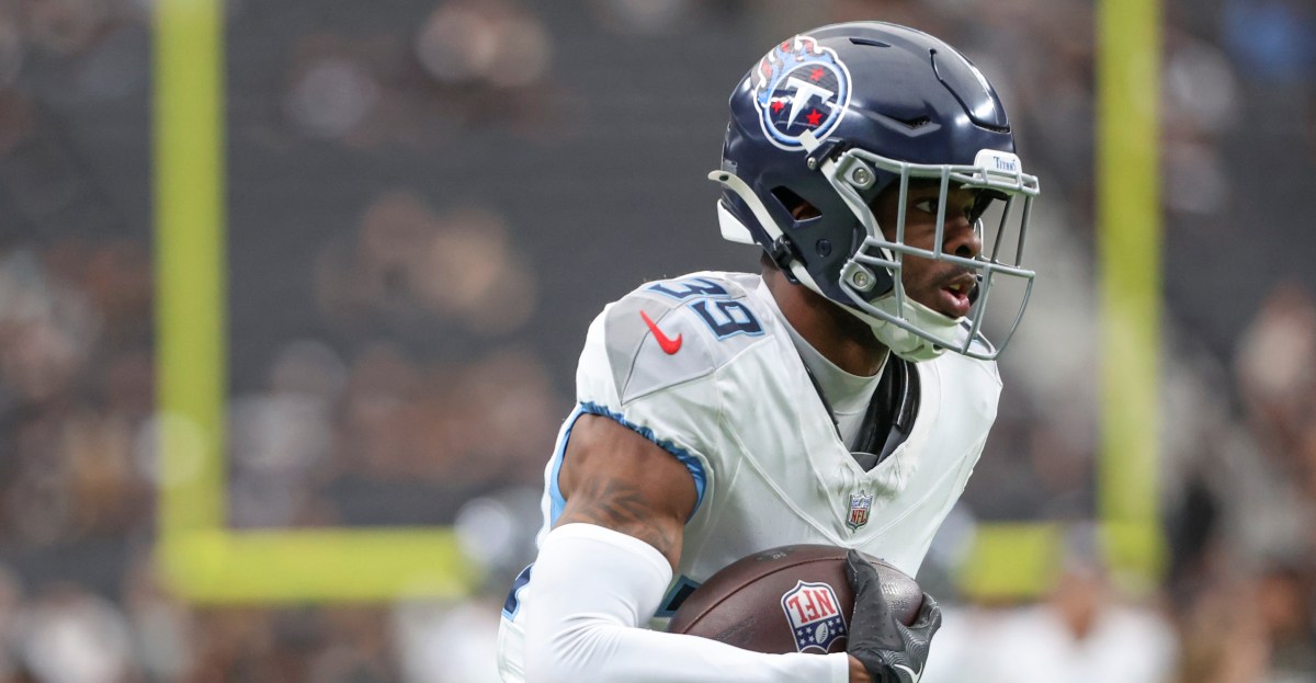 Miami Dolphins sign Darrell Baker in early 2026 NFL free agency