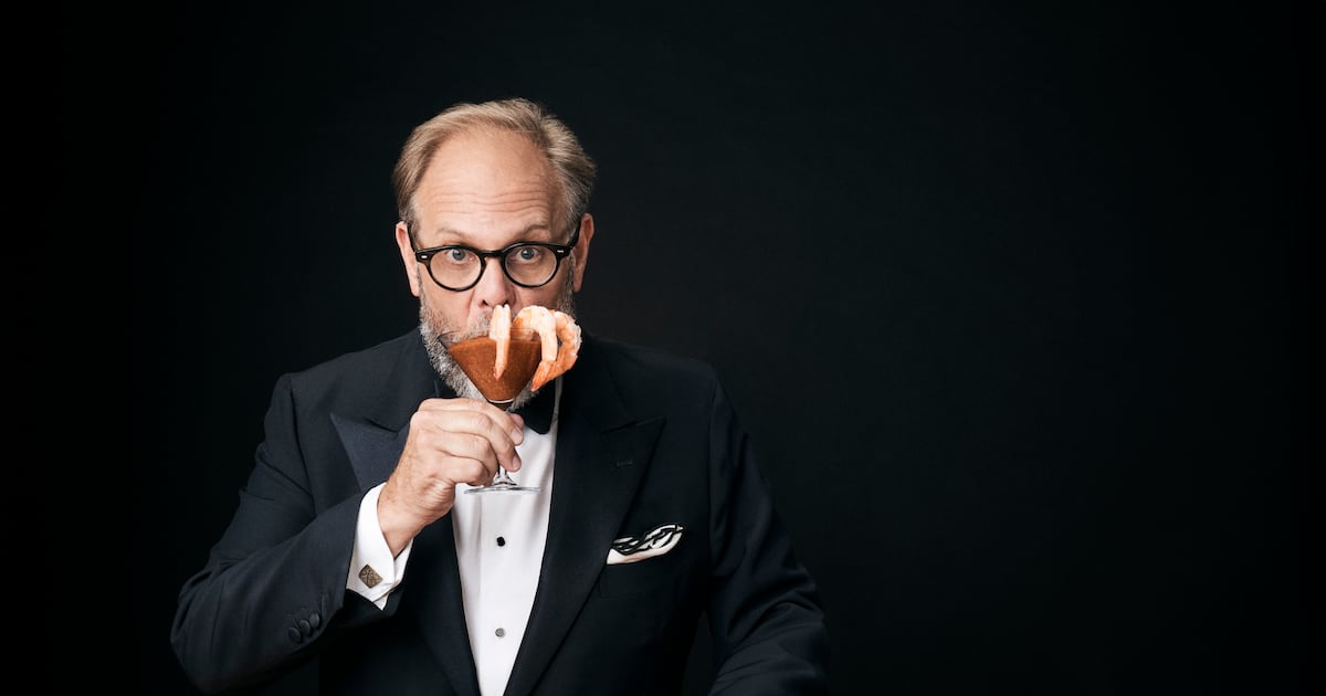 Former Food Network star Alton Brown talks new show, YouTube series ahead of Jax show. – Action News Jax