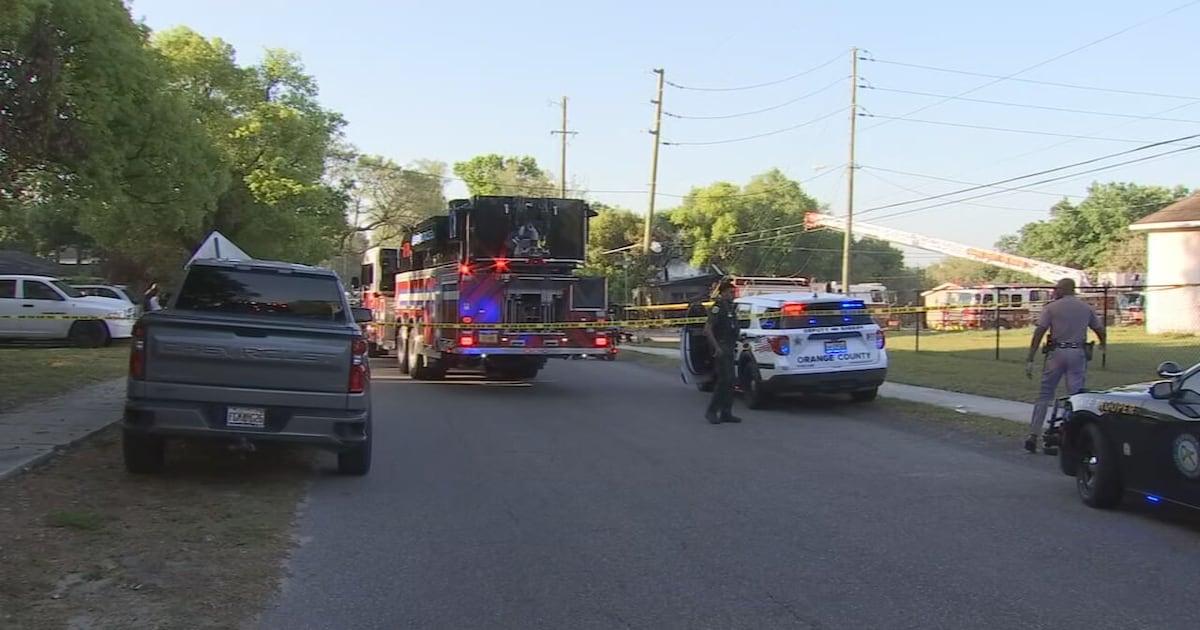 Speeding Honda Civic crash leaves two dead in Apopka
