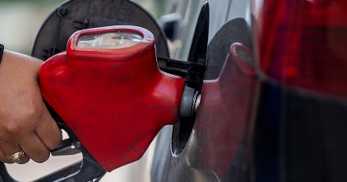 Gas Prices in Central Florida See Slight Decrease