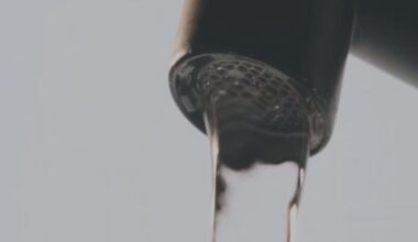 Florida scientists create smartphone device to detect microplastics in water