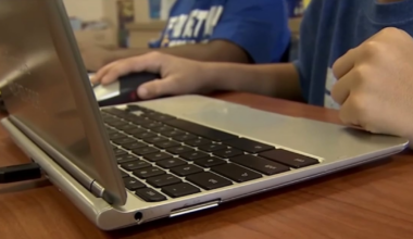 Orange County schools weigh AI integration into class