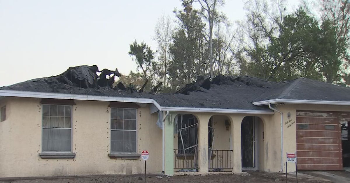 Orlando: house fire Pine Hills Magee Court