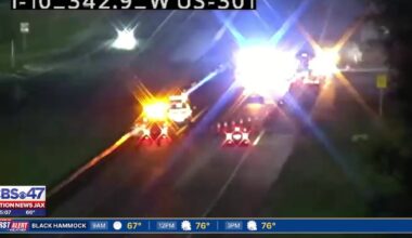 1 dead, 2 injured in 3-car crash on I-10 in Jacksonville – Action News Jax