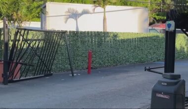 Witnesses describe crash into river injuring 2 in Fort Lauderdale