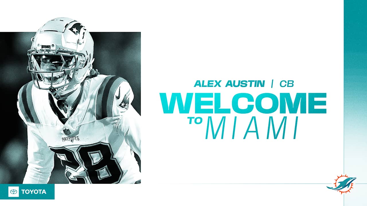 Dolphins sign Austin
